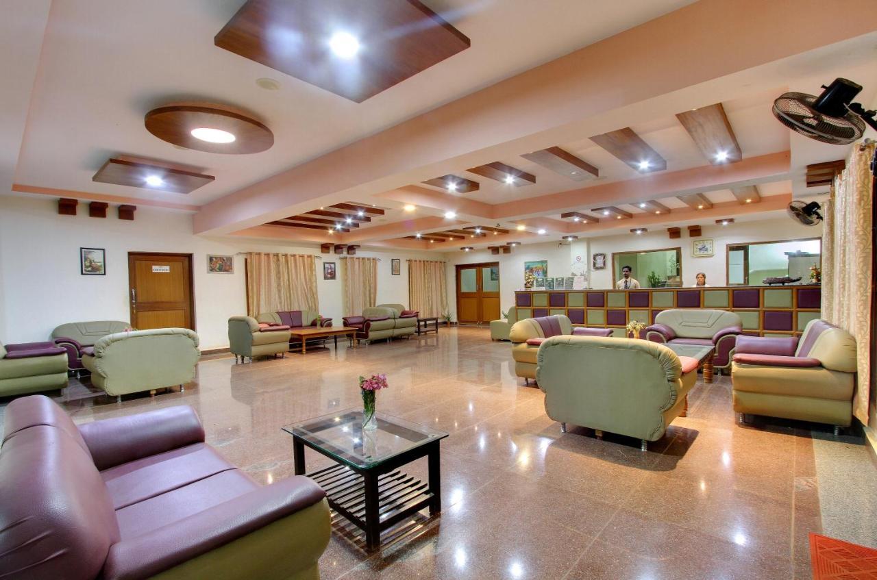 Kanthi Resorts Badami - 25kms from Badami Bāgalkot Exterior foto